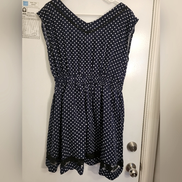 Pink Martini polkadot dress - Picture 4 of 7